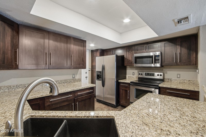 11-print-Hayden Rd 28-2905-011