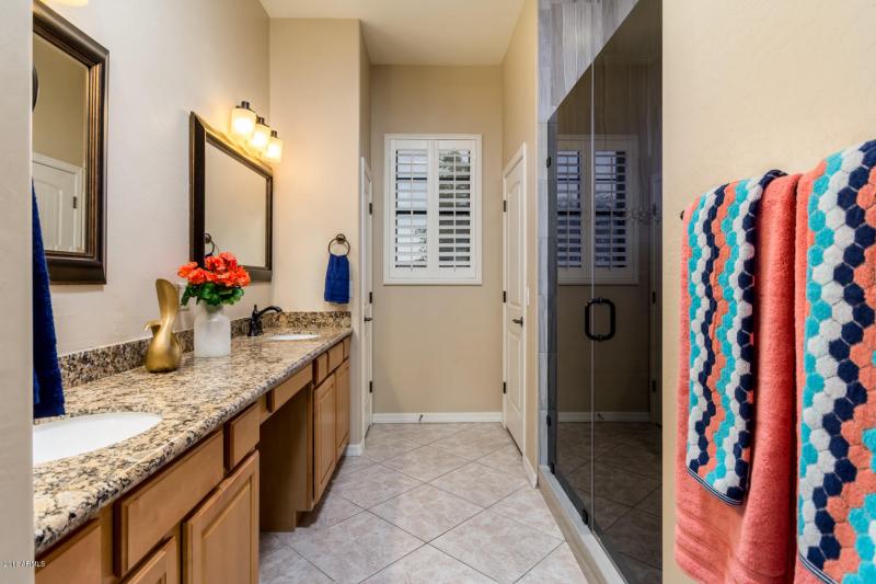 1447 W Swan Ct - MLS-32