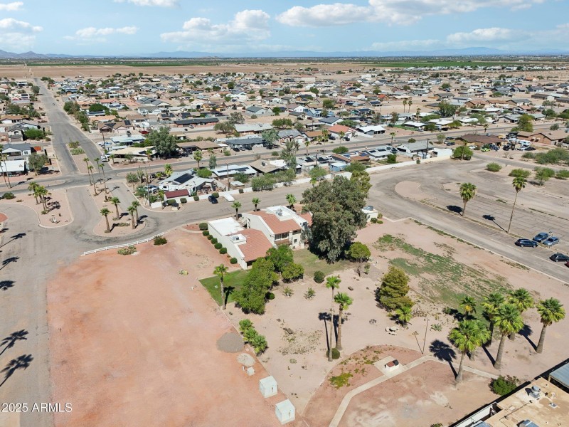 44-web-or-mls-W Avenida De Amigos Cir-S0