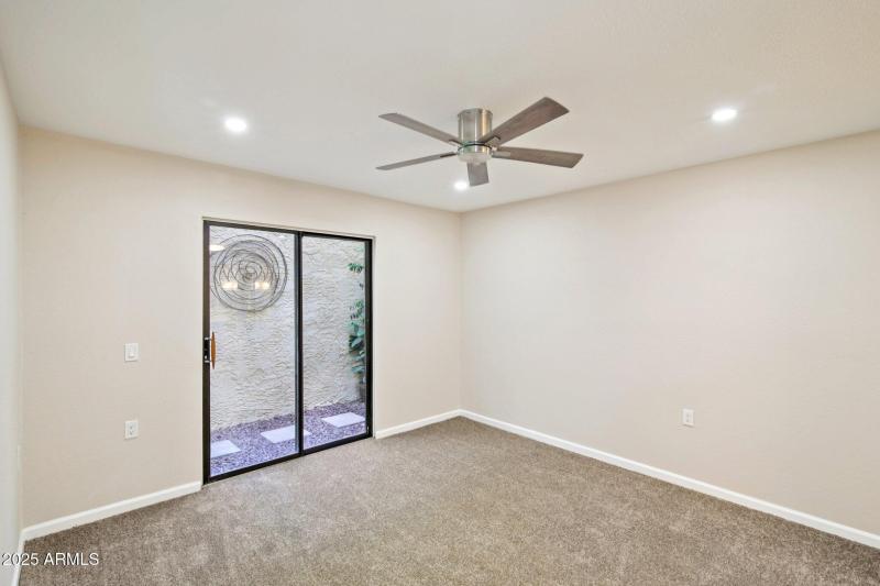 15-web-or-mls-W Avenida De Amigos Cir-S0