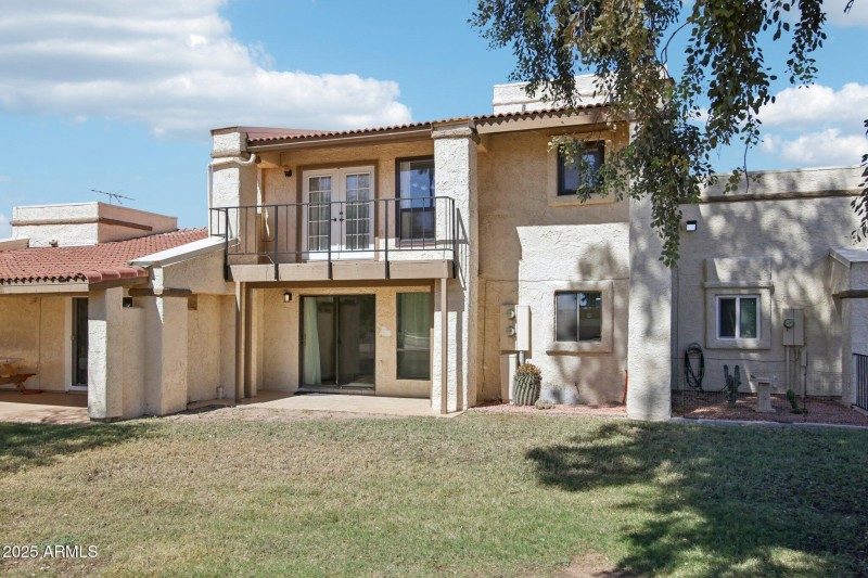 30-web-or-mls-W Avenida De Amigos Cir-S0