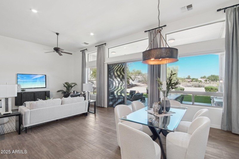 14-web-or-mls-E Trailridge Cir 8-S0310-0