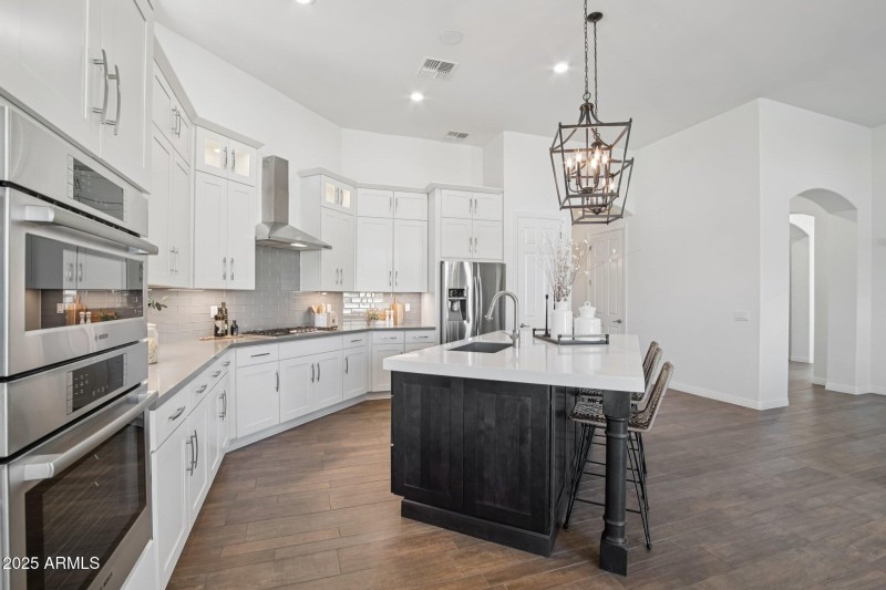 18-web-or-mls-E Trailridge Cir 8-S0310-0