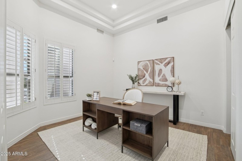 21-web-or-mls-E Trailridge Cir 8-S0310-0