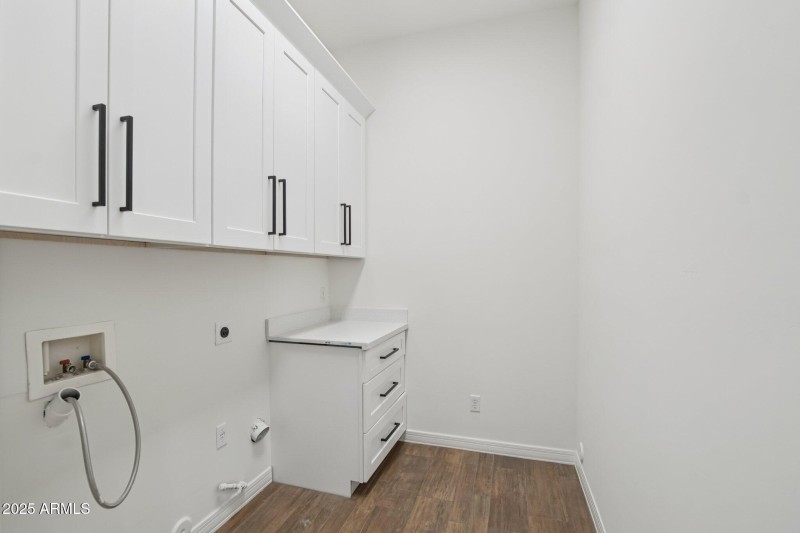 23-web-or-mls-E Trailridge Cir 8-S0310-0