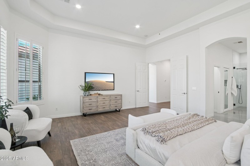 26-web-or-mls-E Trailridge Cir 8-S0310-0