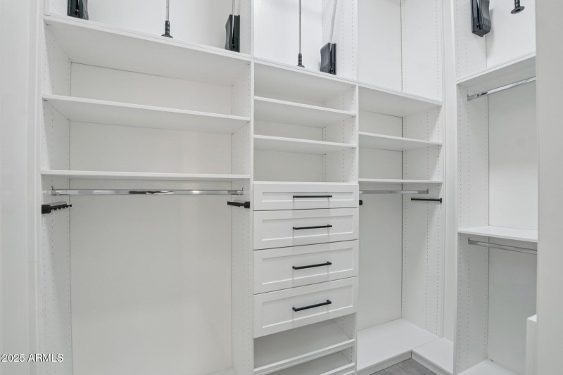 30-web-or-mls-E Trailridge Cir 8-S0310-0