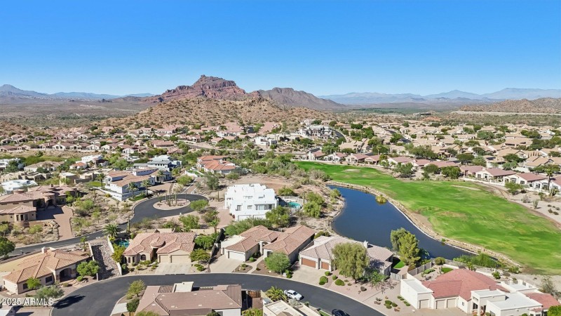 57-web-or-mls-E Trailridge Cir 8-S0310-0