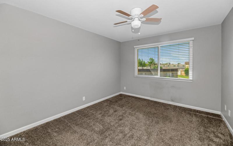 5137 N Granite Reef Rd-large-006-025-TOD