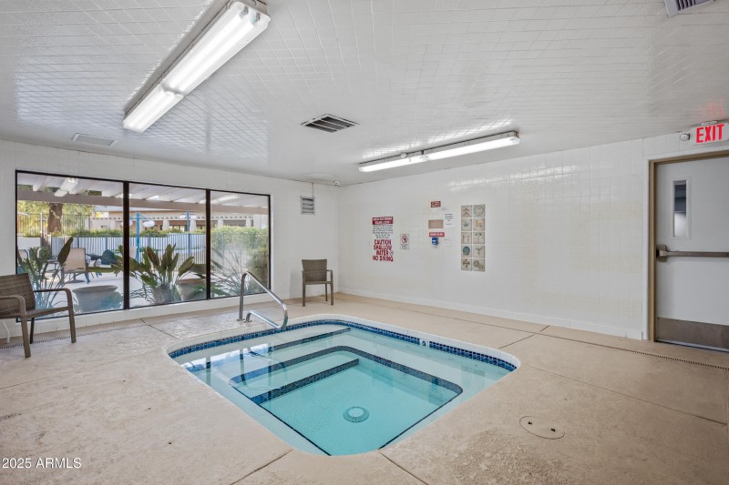 19-Ahwatukee-ocupix-Comm