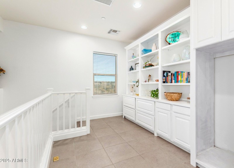 91663520-1d16-4db6-b09d-fbd3cf77f9fb