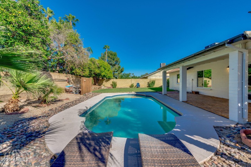 39-web-or-mls-ext 1-9