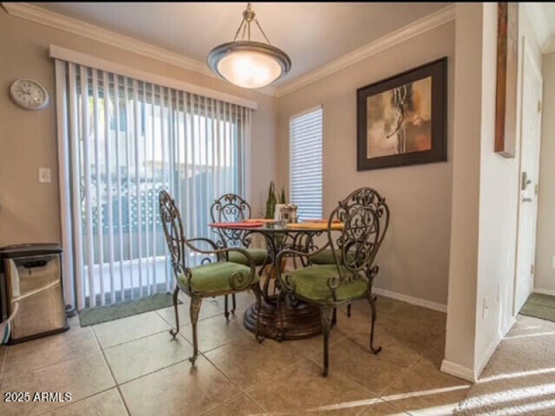 7) 55568-67eee7f627087