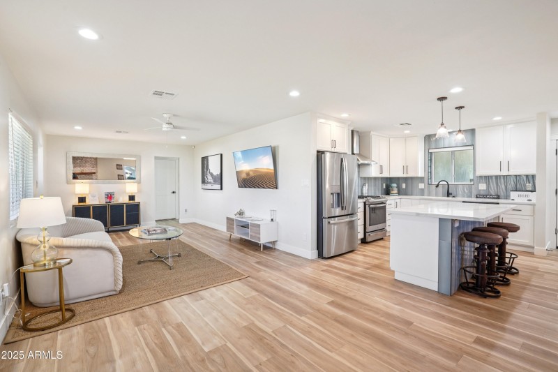 22-print-E Weldon Ave-S0210-013