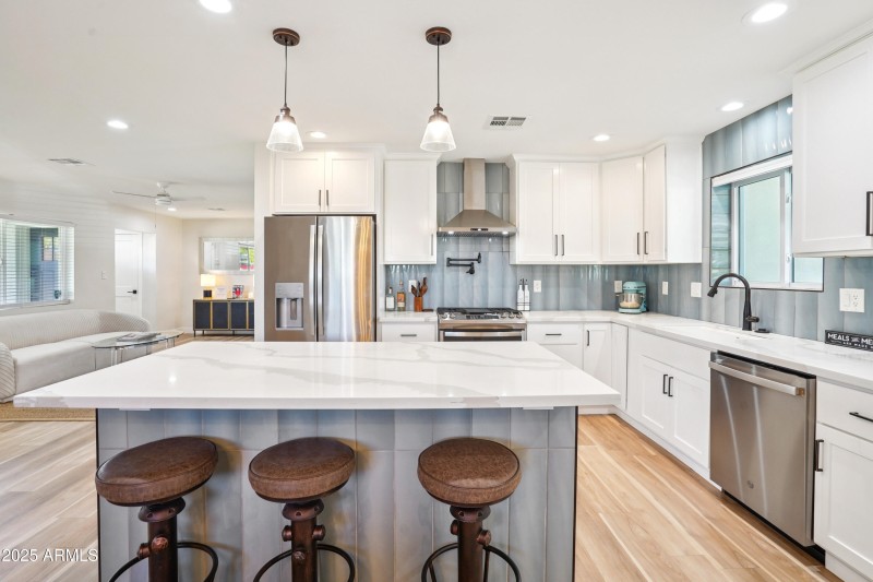 25-print-E Weldon Ave-S0210-016