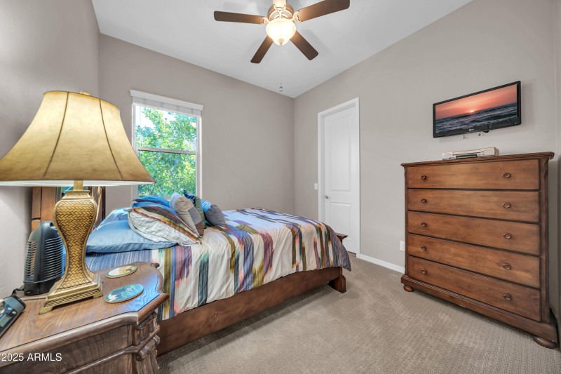 9364 W Cashman Dr-24