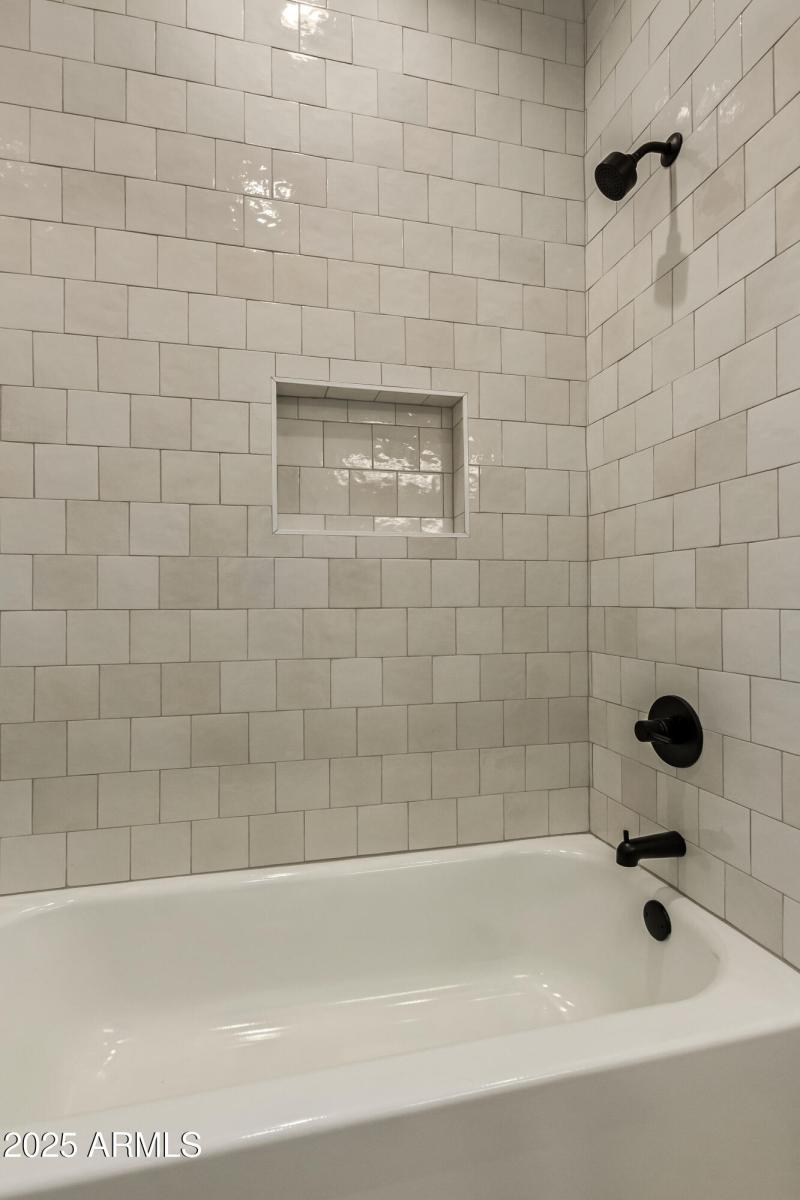 6f0cc5ba48f971bb4d2908d8f0724596