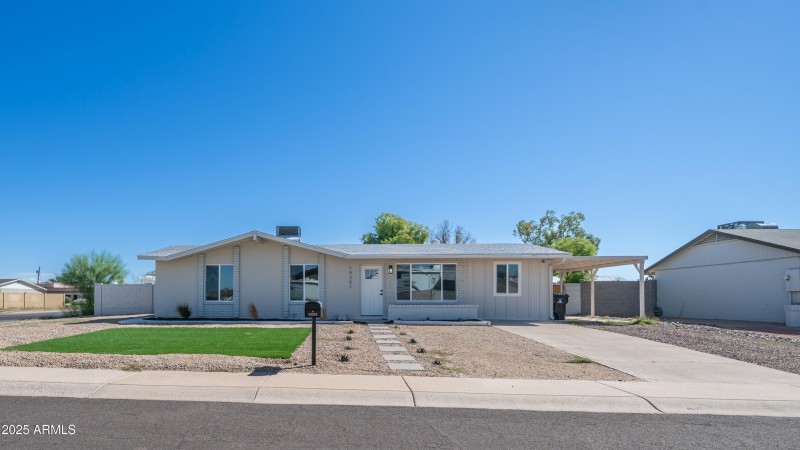 19251 N 17th Dr Exterior Photos-2