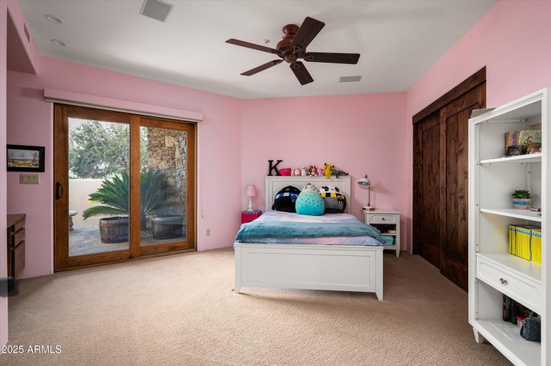 28-11070ERollingRockDr-28