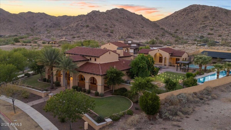 04-DJI_20251002182118_0541_D