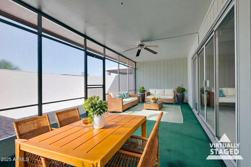 17423 N 105th Ave Sun City AZ-large-001-