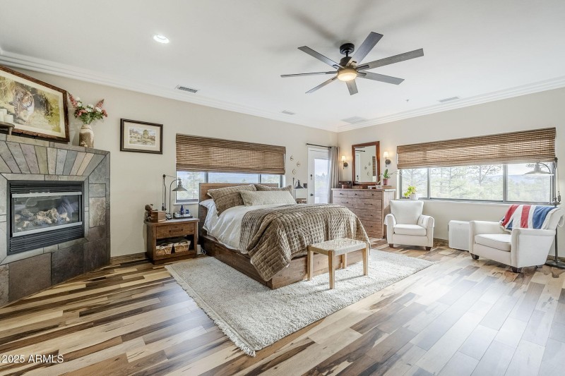 60-web-or-mls-Saddleback-49