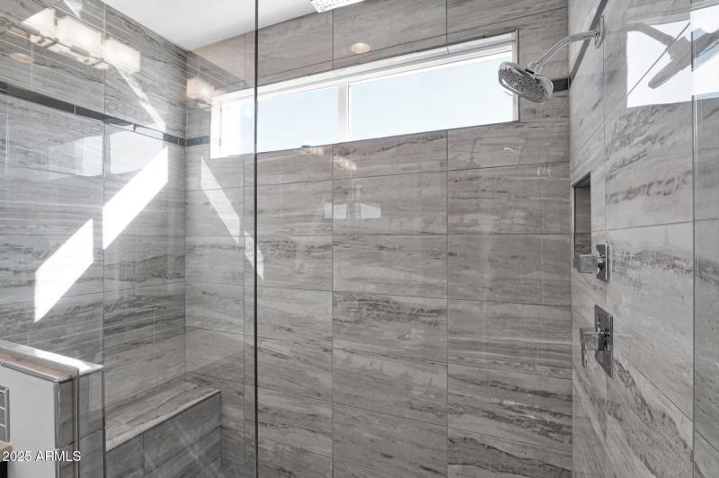 31-web-or-mls-P1048739