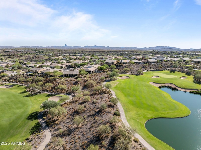 69-web-or-mls-DJI_20251001152526_0052_D