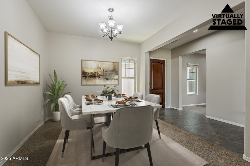 Derringer-17-Dining Room_VS 1