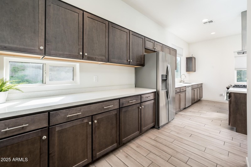 325 E Coronado Rd Unit 13 - MLS-18