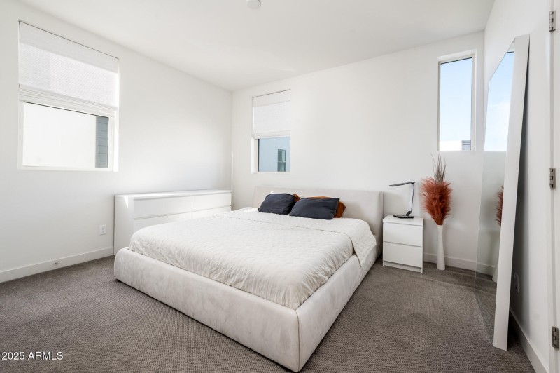 325 E Coronado Rd Unit 13 - MLS-21