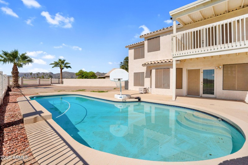 51-web-or-mls-12848 S 45th St - 54