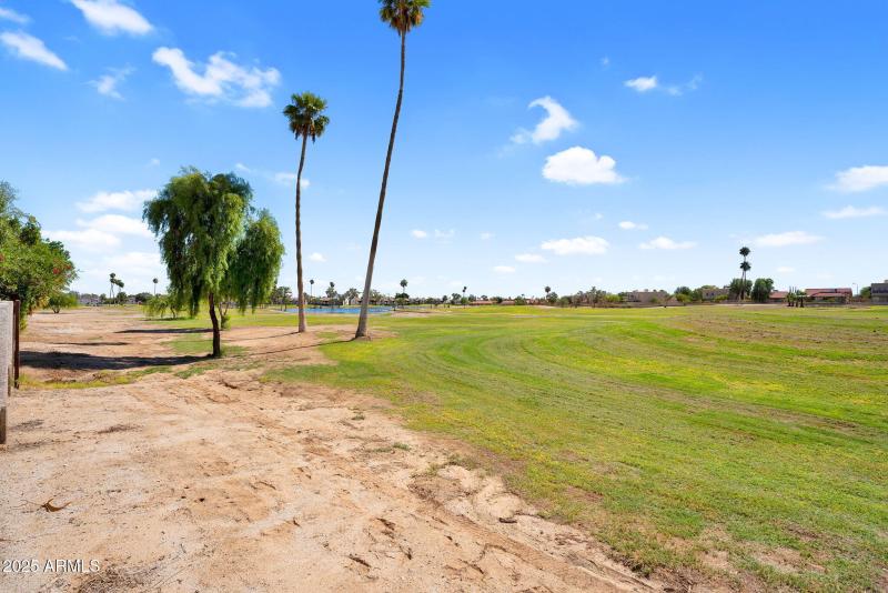 63-web-or-mls-12848 S 45th St - 64