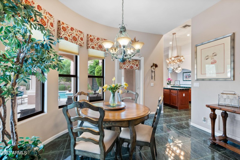 Breakfast room open to kitchen