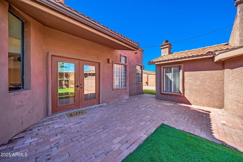 1450 E Royal Palm Rd-56