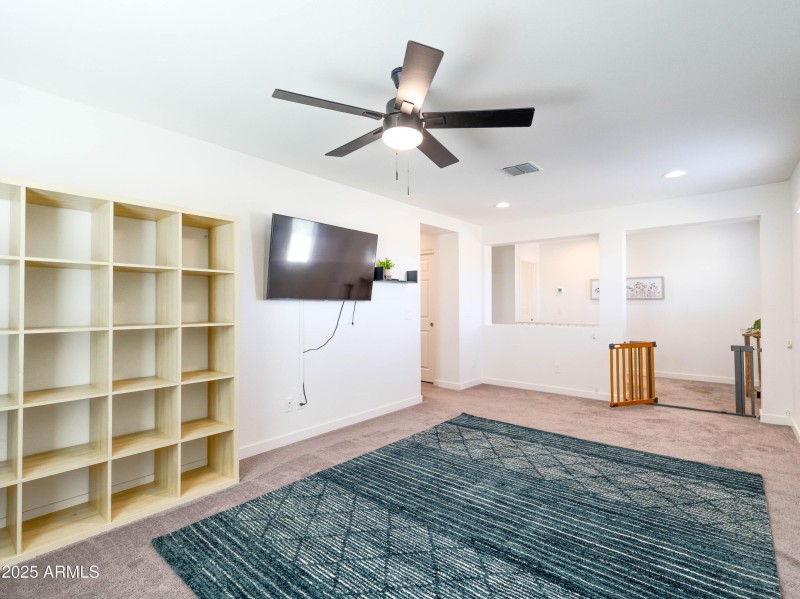 1398 W Spine Tree Ave