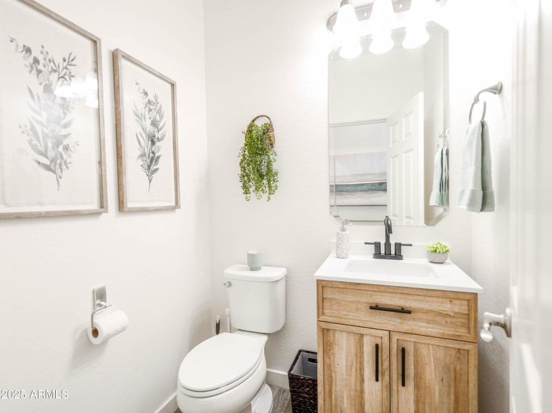 1398 W Spine Tree Ave