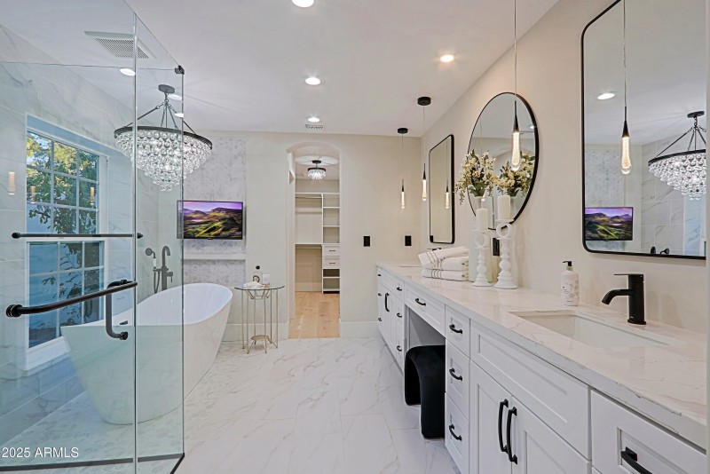 Beautiful bathroom
