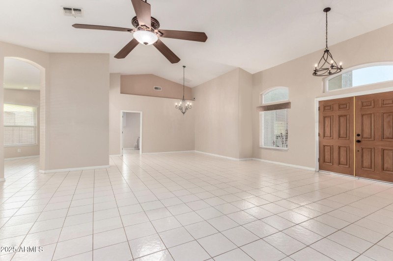 8807 E SAGUARO BLOSSOM RD