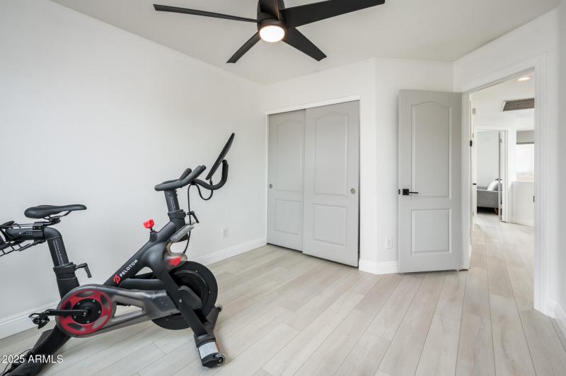 10219 E Le March Dr - MLS-37