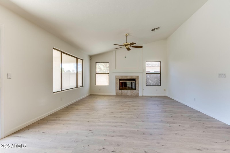 6911 W Monte Lindo Glendale AZ-large-012