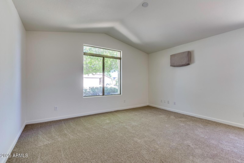 6911 W Monte Lindo Glendale AZ-large-004