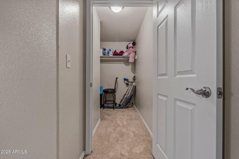 32-web-or-mls-17017 N 12th St 1002 Done-