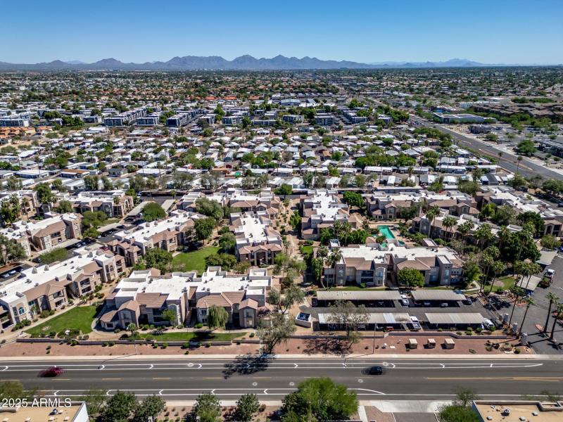 70-web-or-mls-17017 N 12th St 1002 Aeria