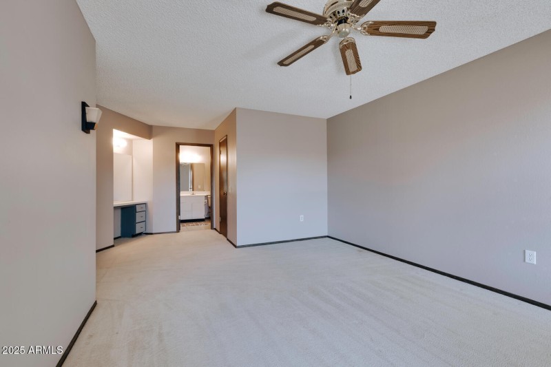 17423 N 105th Ave Sun City AZ-large-020-