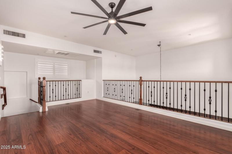 Loft/Den/Entertainment Room