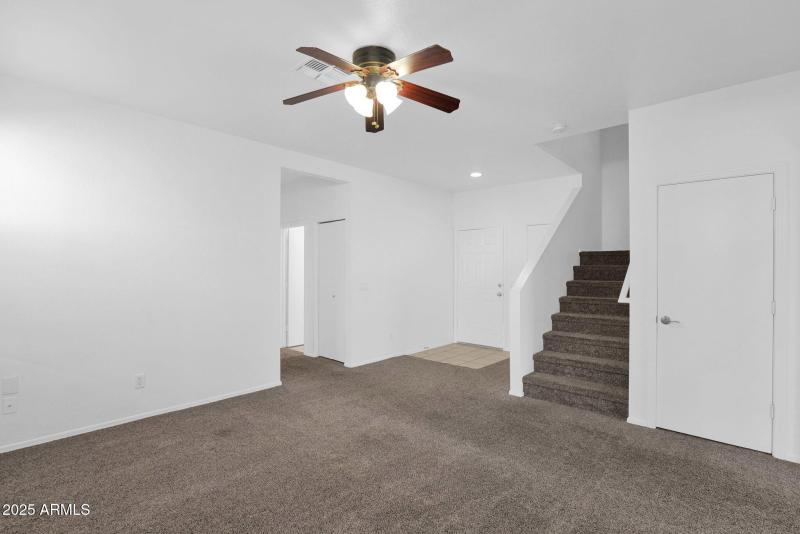 12-web-or-mls-P1315275