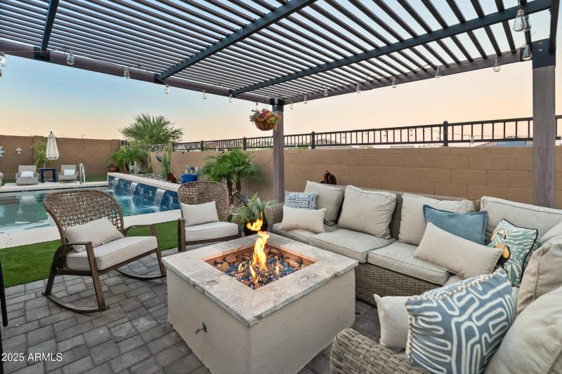 Outdoor Entertaining