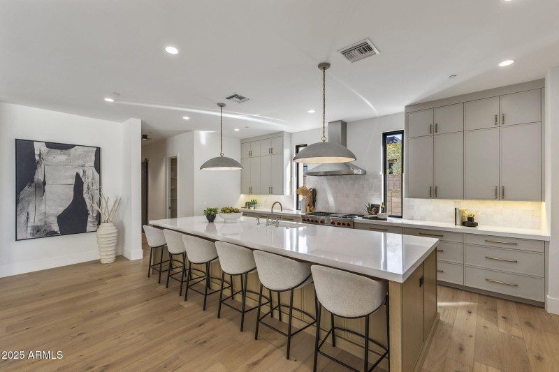 11-web-or-mls-IMG_0543