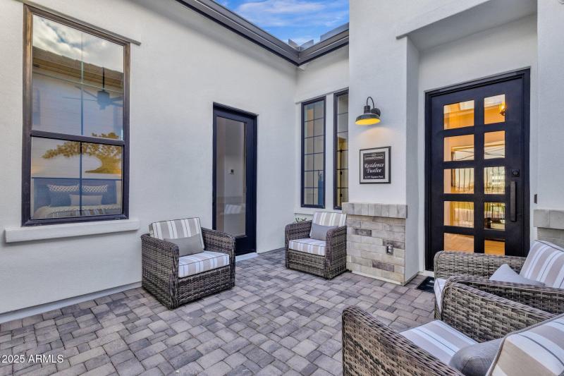 104-web-or-mls-1063-e-palm-bch-dr